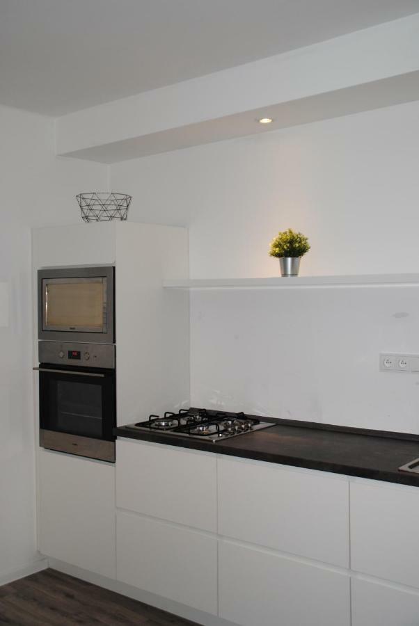 Ferienwohnung Apartman U Lesa Ratiskovice Exterior foto